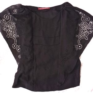 Compton Des Cotonniers Lasercut Design Top